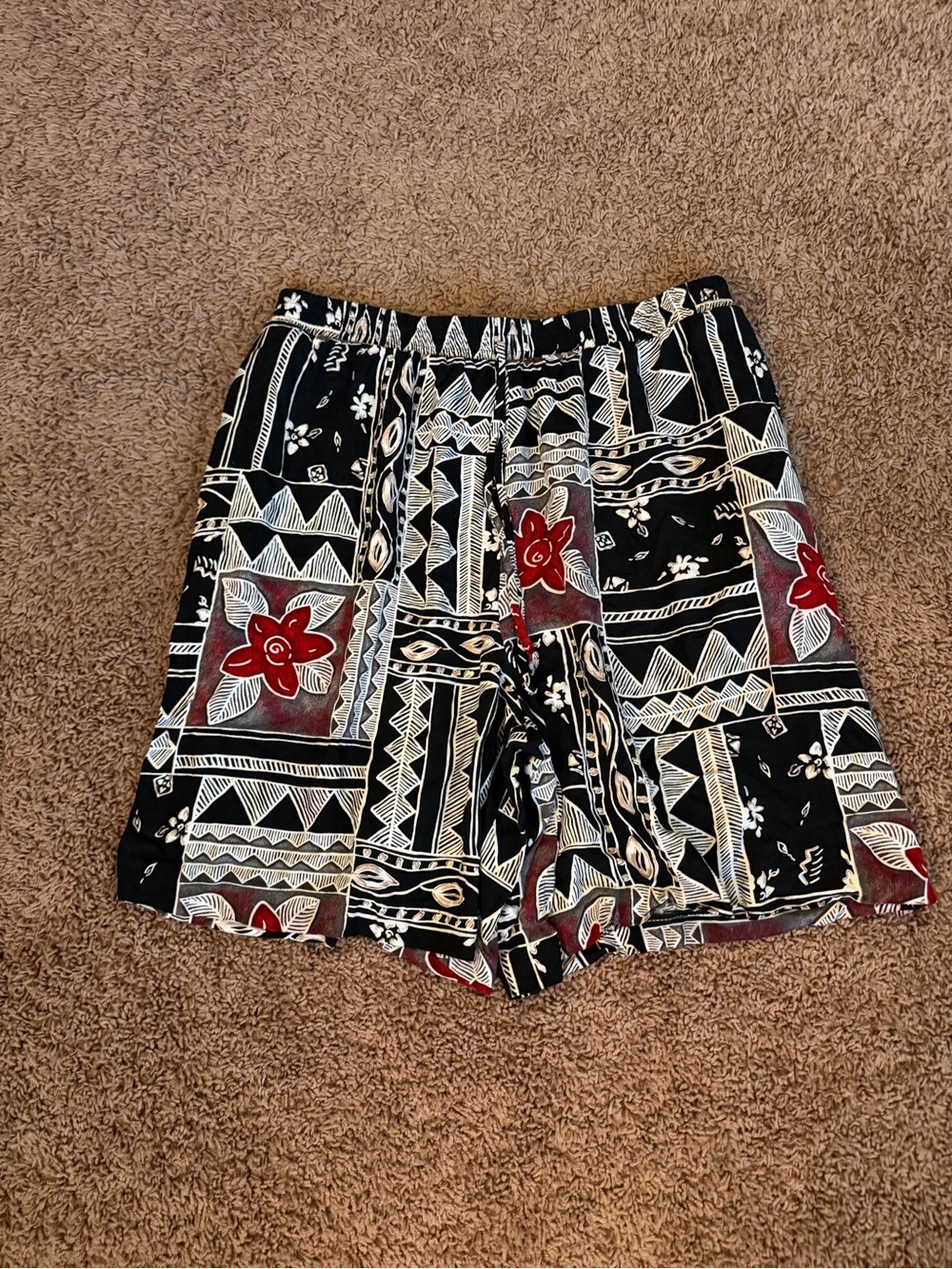 VTG Panther Black Patterned Elastic-Waist Bermudas with Red Floral Detail